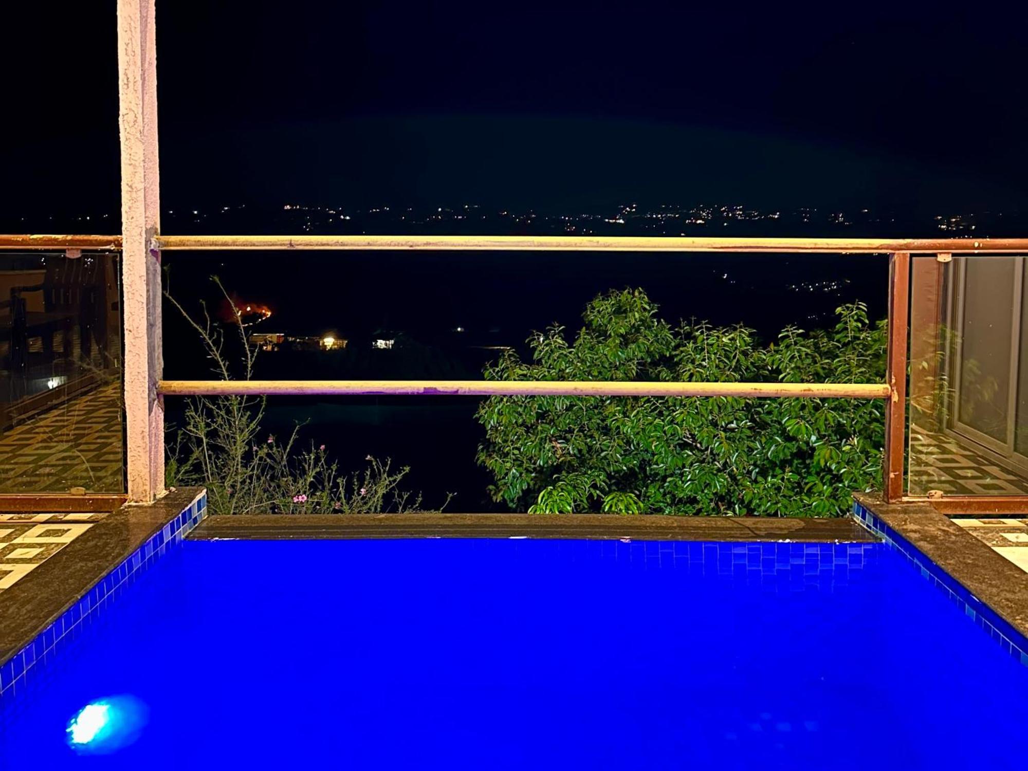 Hollywood Palace Resort Panchgani Extérieur photo